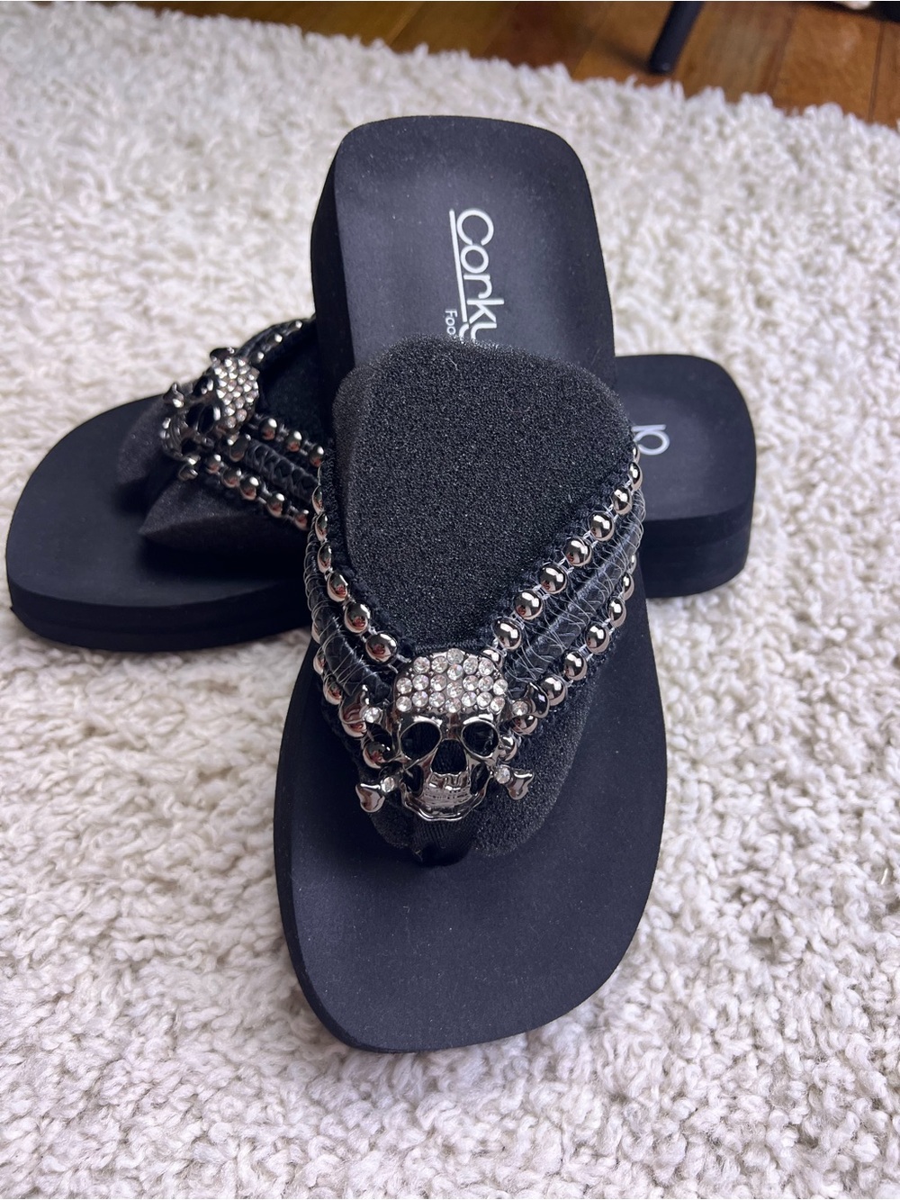 WOMENS CORKYS VROOM BLING FLIP FLOPS NEW SZ 7